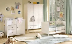 Kommode aus Massivholz|