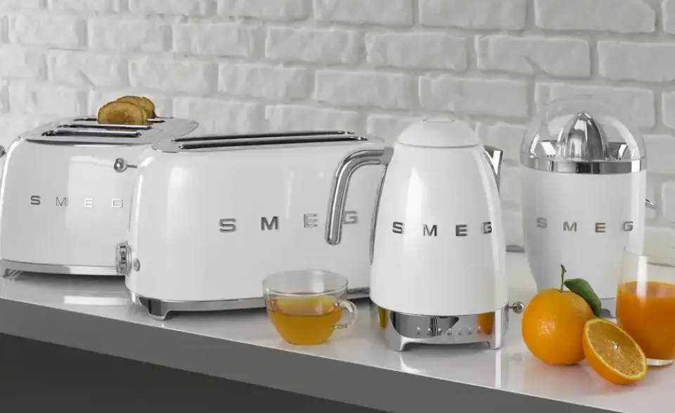 4-Slot-Toaster TSF03WHEU|smeg Online